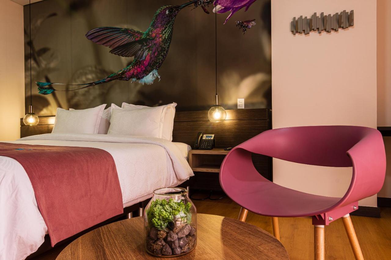 מדיין Hotel Vivre מראה חיצוני תמונה