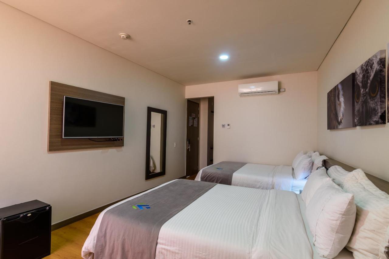 מדיין Hotel Vivre מראה חיצוני תמונה
