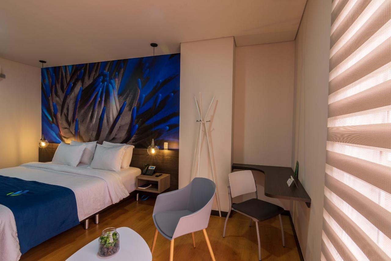 מדיין Hotel Vivre מראה חיצוני תמונה