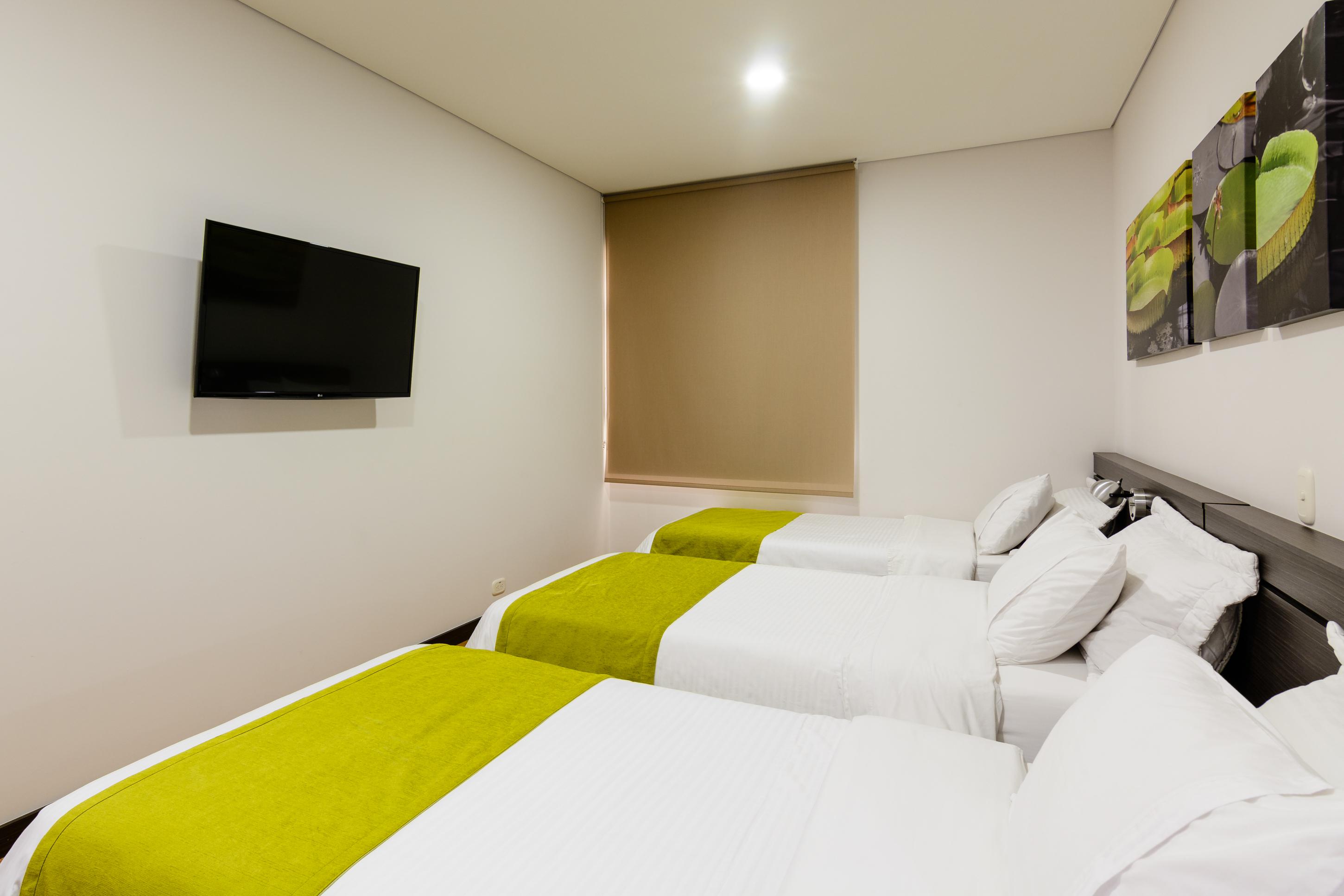 מדיין Hotel Vivre מראה חיצוני תמונה