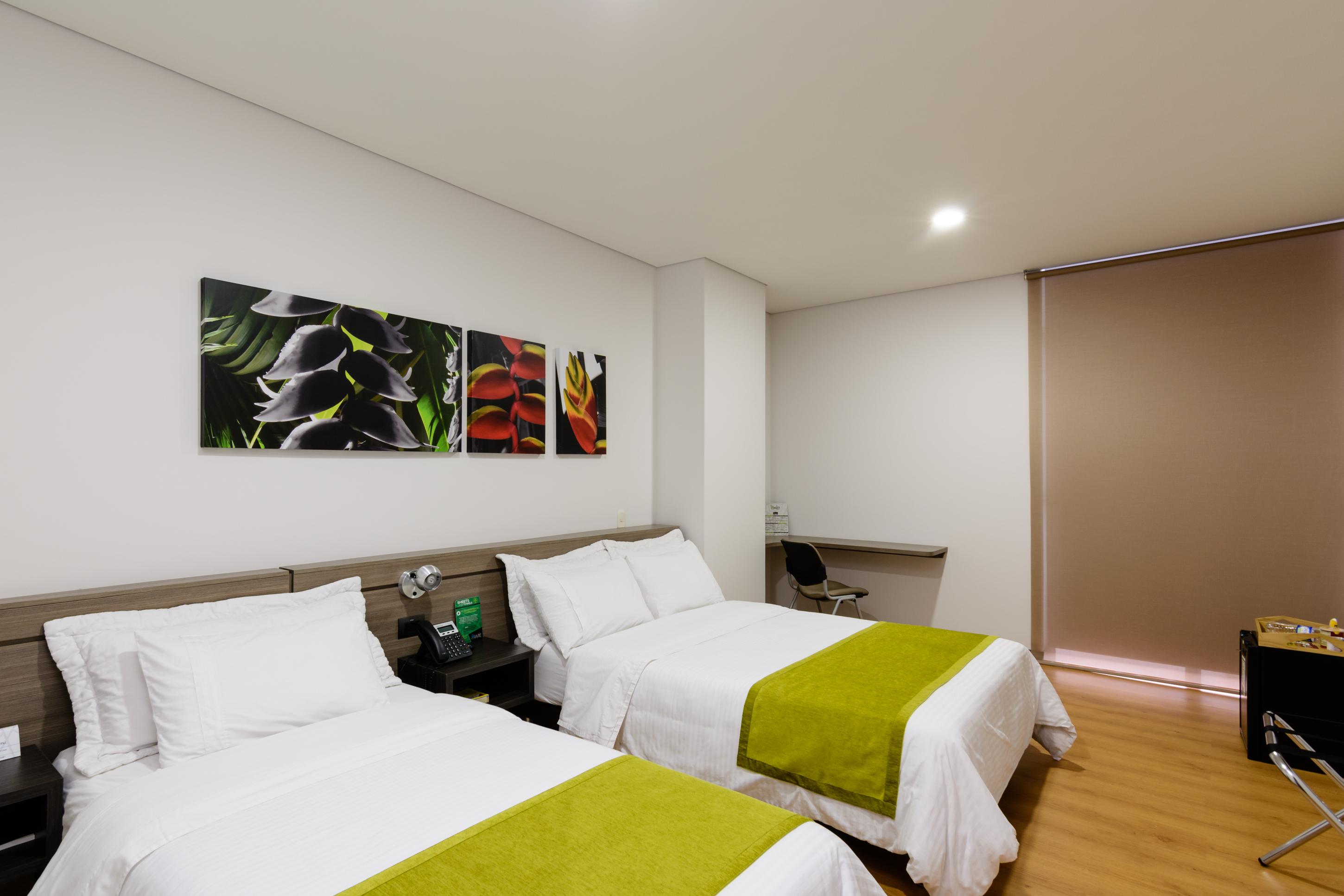 מדיין Hotel Vivre מראה חיצוני תמונה