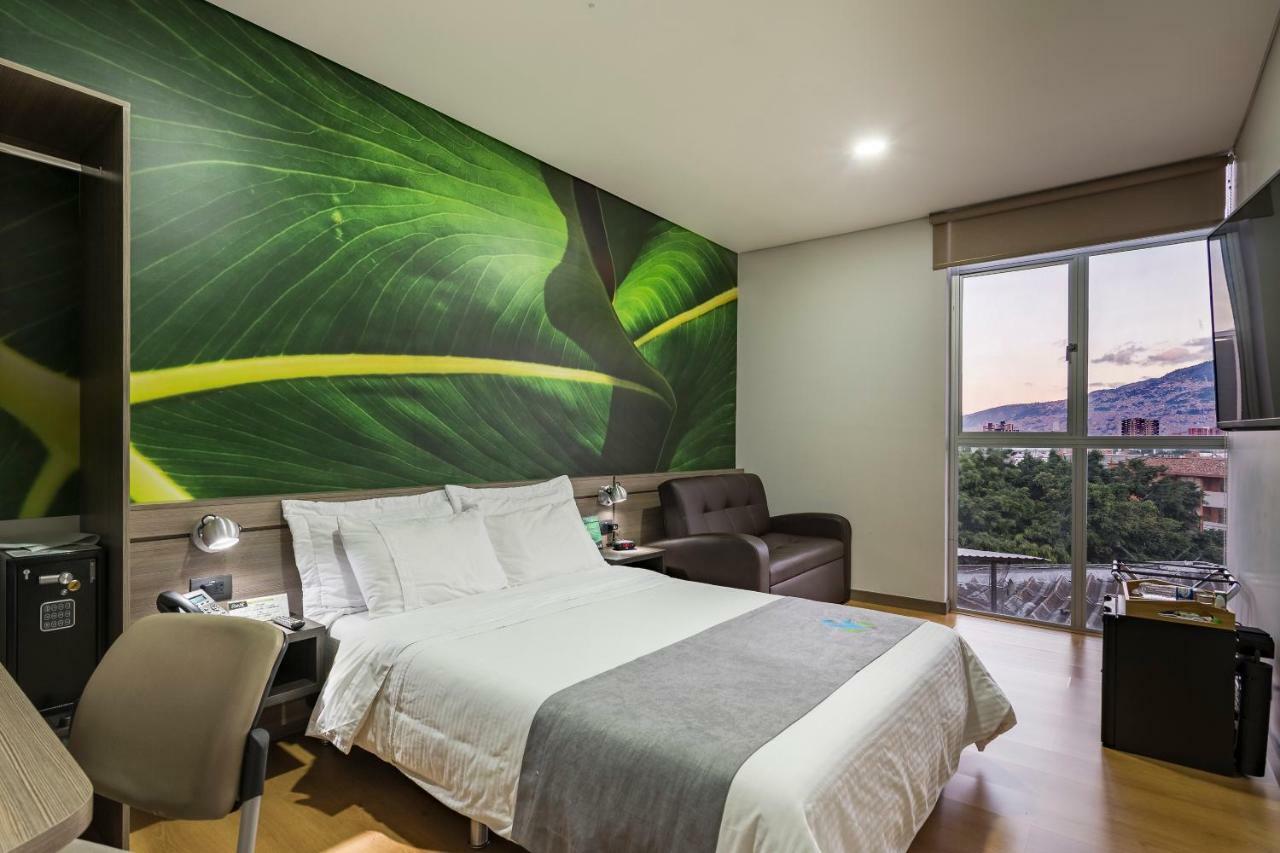 מדיין Hotel Vivre מראה חיצוני תמונה