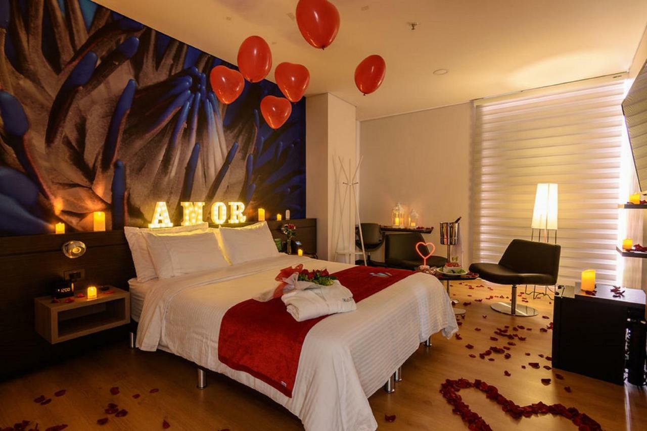 מדיין Hotel Vivre מראה חיצוני תמונה